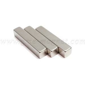 Silné permanentné neodymové blokové magnety N{0}}N52