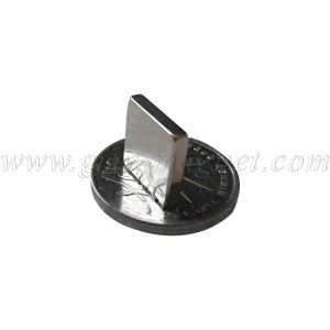 N50 10x10x3mm neodymový blokový magnet